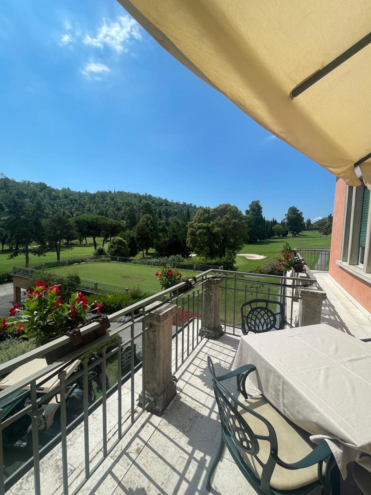 Apartments Golf Bogliaco Toscolano Maderno Eksteriør billede