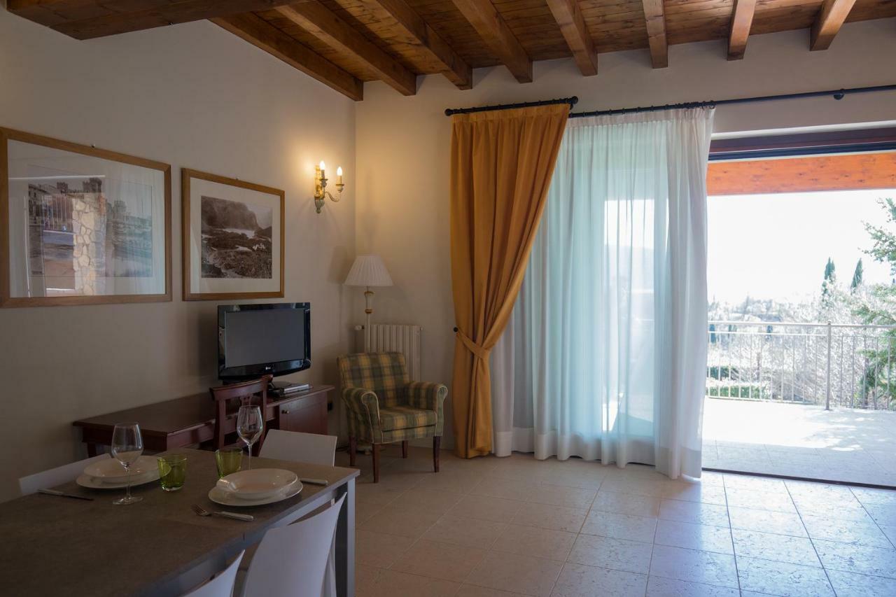 Apartments Golf Bogliaco Toscolano Maderno Eksteriør billede
